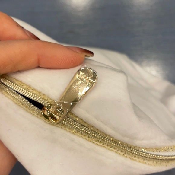 Dior cosmetic bag - Picture 2 of 4